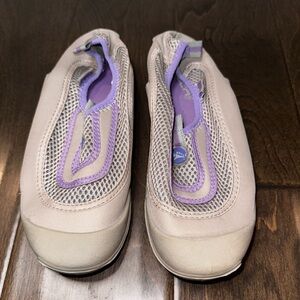 Cudas Women's Flatwear Water Shoes Grey/Purple Size 7